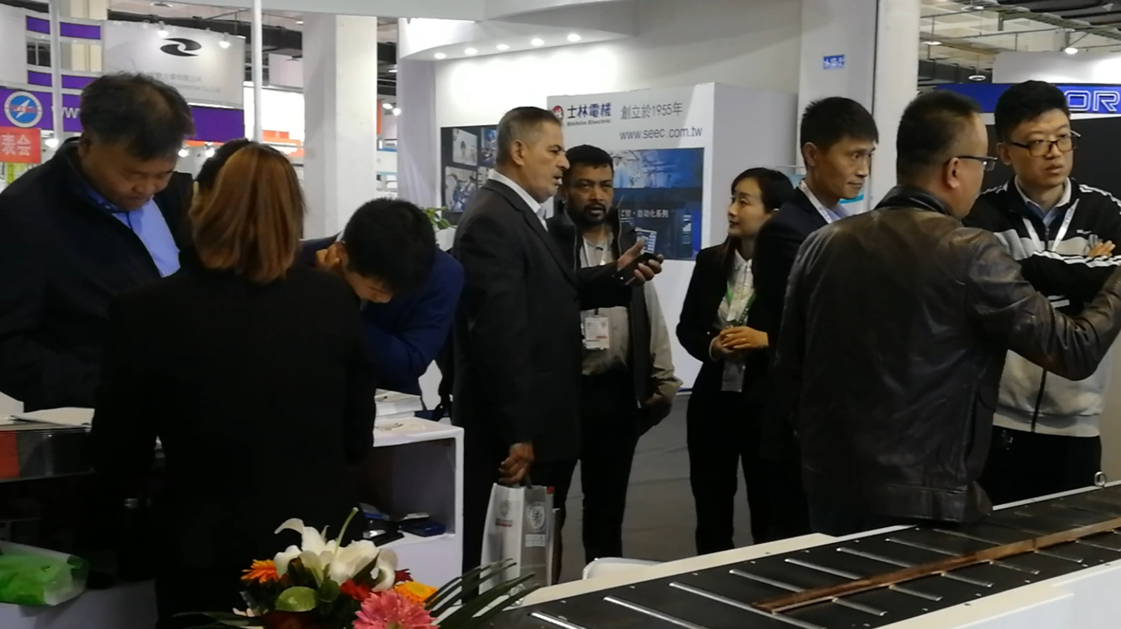 Busbar Machines Beijing Electric Power Exhibition Busbar Machines Beijing Electric Power Exhibition